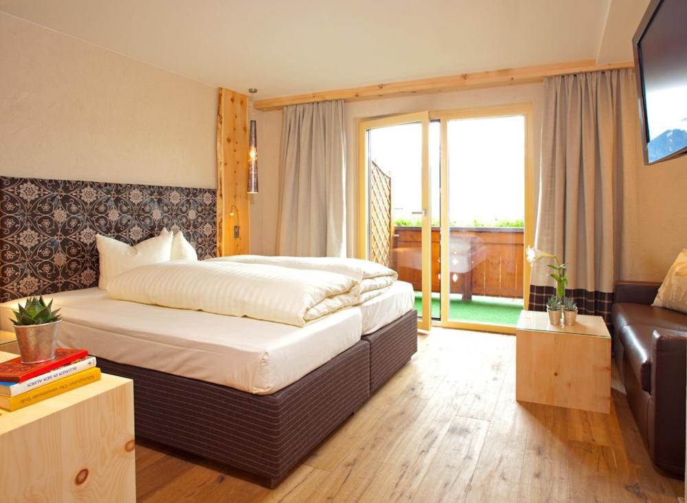 Hotel Tirol Fiss 4Sterne Superior Exterior photo