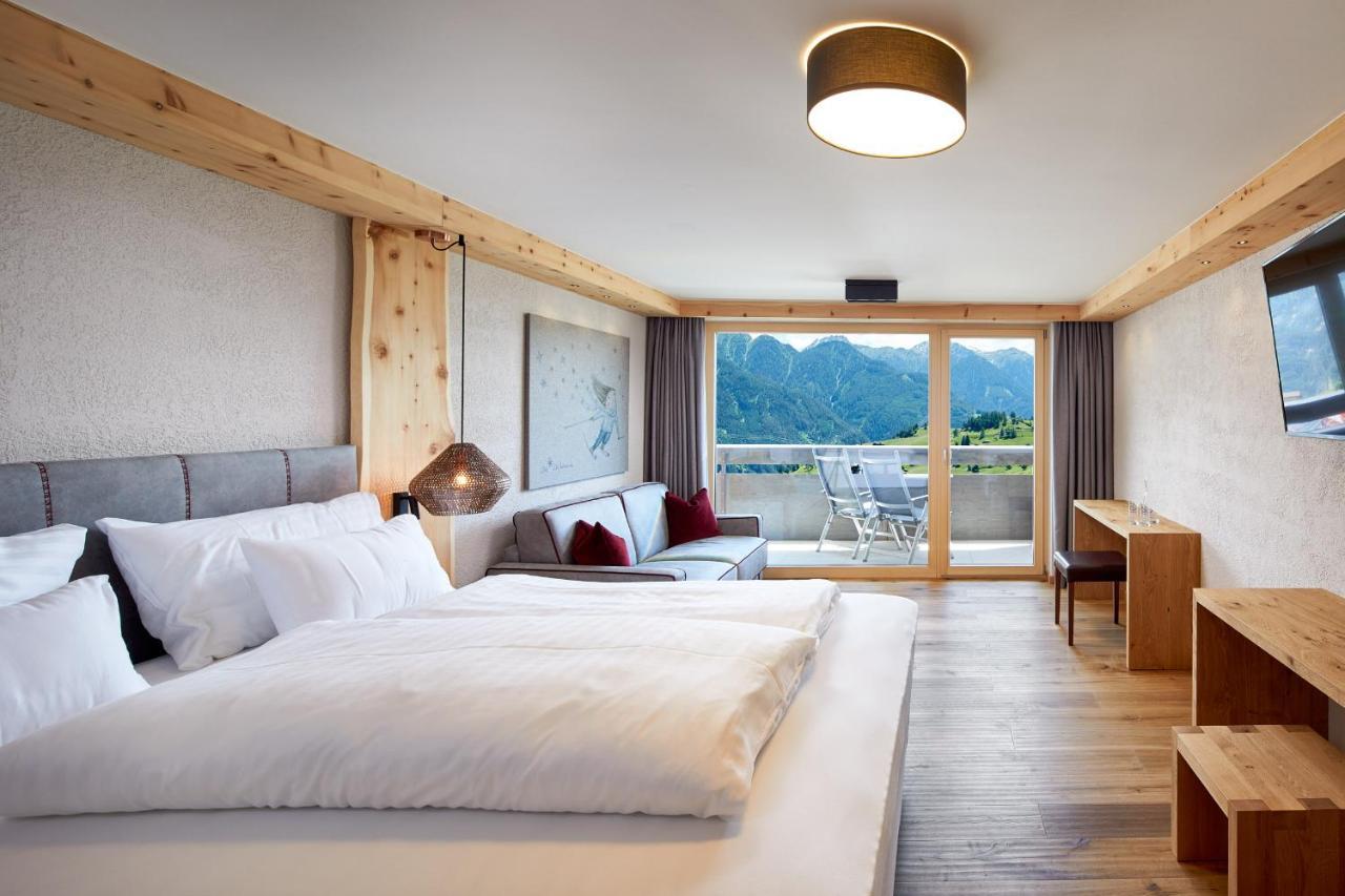 Hotel Tirol Fiss 4Sterne Superior Exterior photo