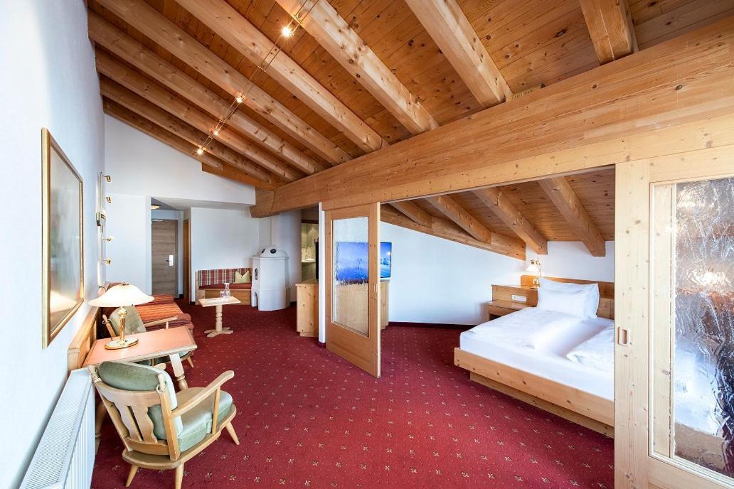 Hotel Tirol Fiss 4Sterne Superior Exterior photo